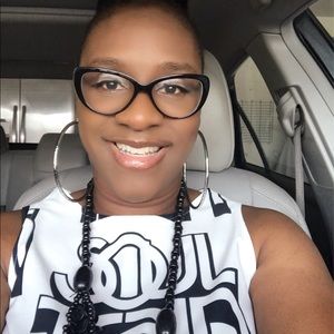 Meet your Posher, Sheree